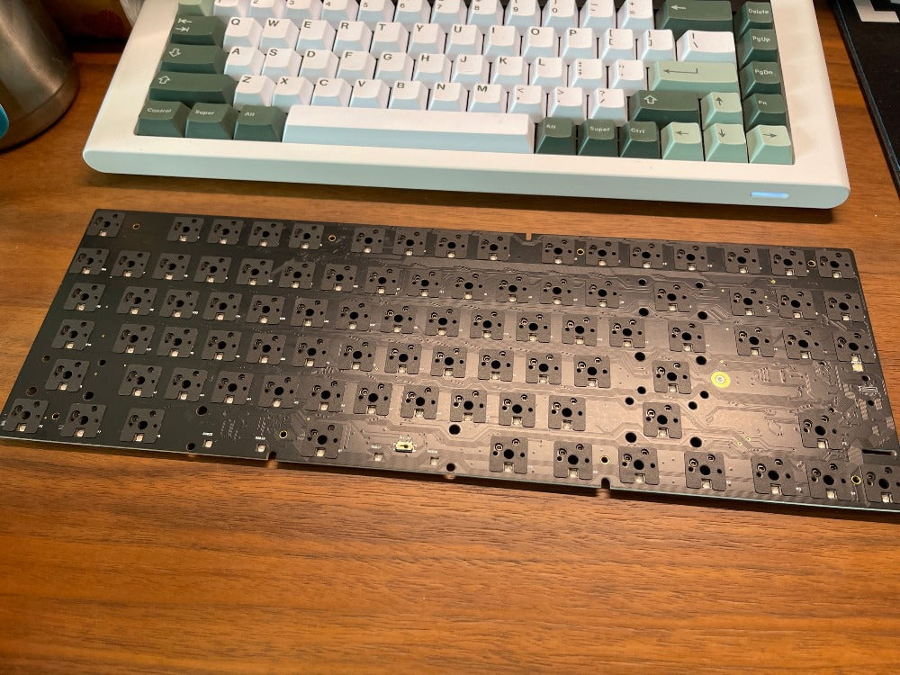 Mechanical keyboard switch switches sound dampening pad